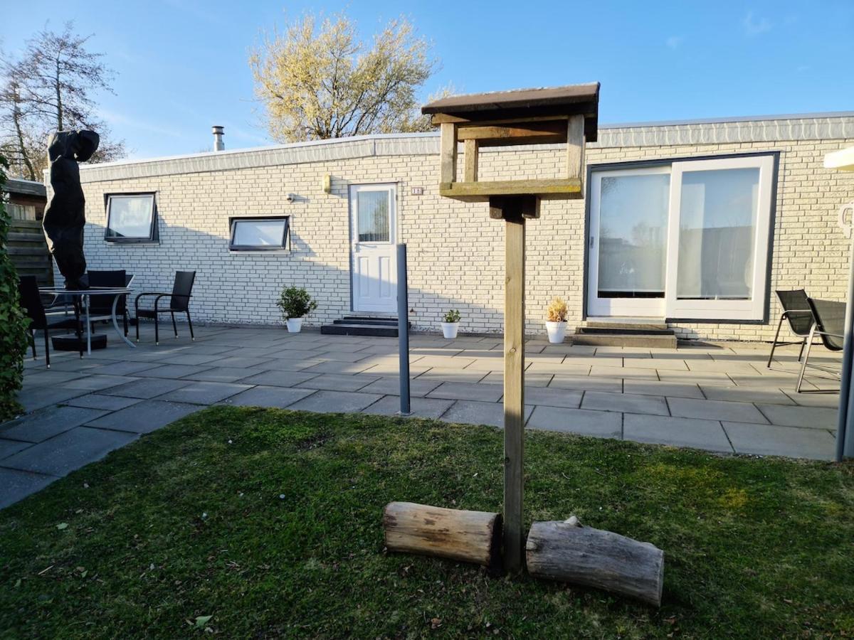 Chalet T18 Makkum Exterior photo